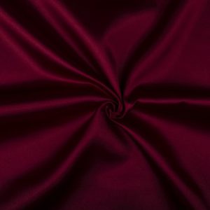 Satijn bordeaux rood