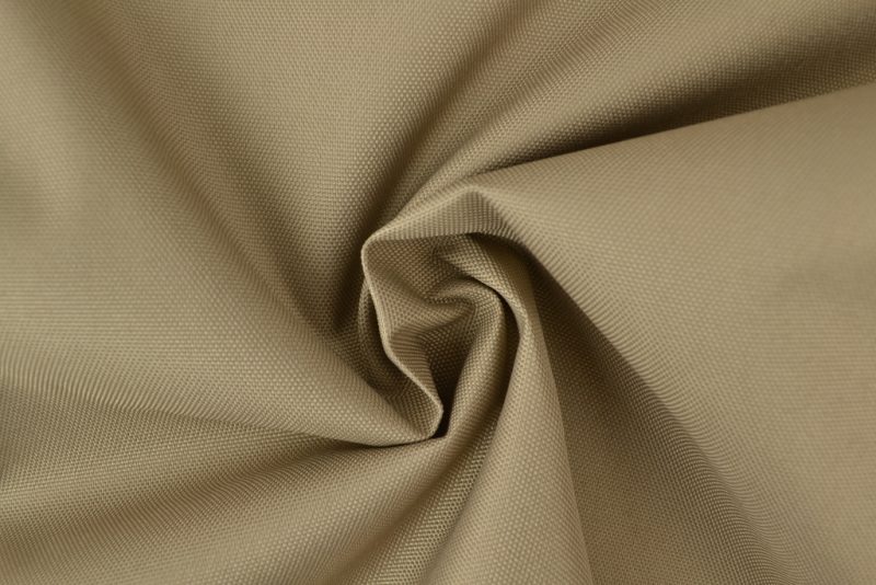 Taupe waterafstotende canvas stof met grove weefstructuur, waterafstotend en geschikt voor afdekzeilen en outdoor